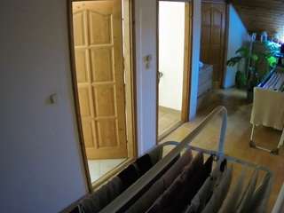 voyeurcam-julmodels-hall-2nd