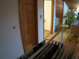 voyeurcam-julmodels-hall-2nd