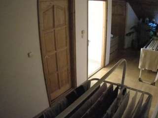 voyeurcam-julmodels-hall-2nd