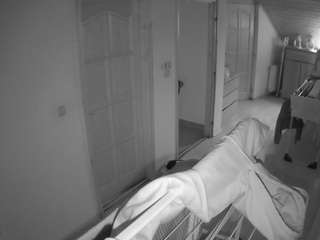 voyeurcam-julmodels-hall-2nd