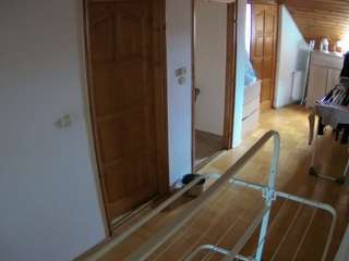 voyeurcam-julmodels-hall-2nd - Live HD Webcam