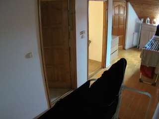 voyeurcam-julmodels-hall-2nd