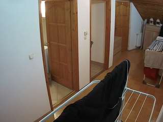 voyeurcam-julmodels-hall-2nd