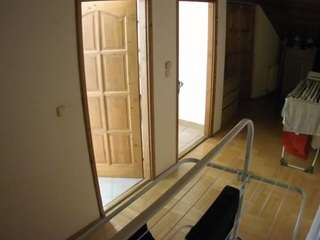 voyeurcam-julmodels-hall-2nd