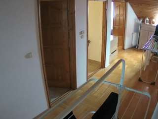 voyeurcam-julmodels-hall-2nd