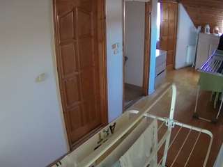 voyeurcam-julmodels-hall-2nd