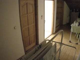 voyeurcam-julmodels-hall-2nd