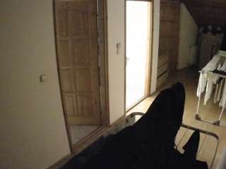 voyeurcam-julmodels-hall-2nd