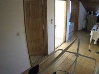 voyeurcam-julmodels-hall-2nd