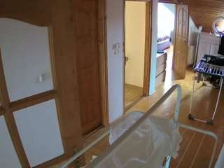 voyeurcam-julmodels-hall-2nd