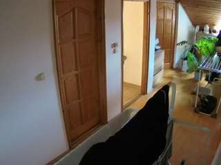 voyeurcam-julmodels-hall-2nd