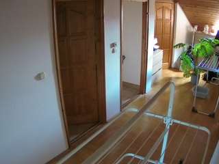 voyeurcam-julmodels-hall-2nd