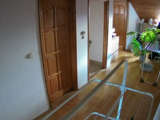 voyeurcam-julmodels-hall-2nd