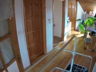 voyeurcam-julmodels-hall-2nd