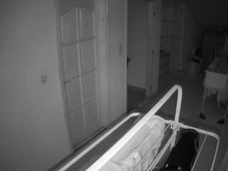 voyeurcam-julmodels-hall-2nd