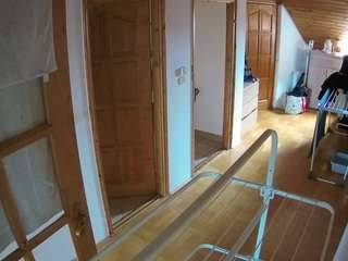 voyeurcam-julmodels-hall-2nd