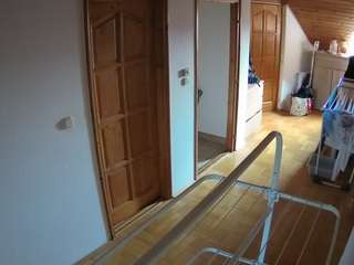 voyeurcam-julmodels-hall-2nd