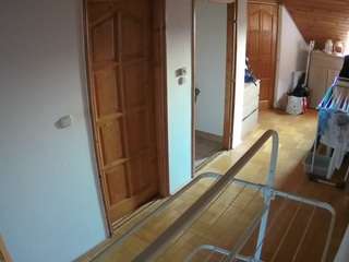 voyeurcam-julmodels-hall-2nd