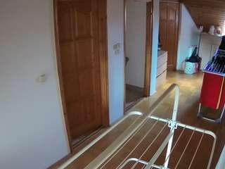 voyeurcam-julmodels-hall-2nd