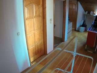 voyeurcam-julmodels-hall-2nd