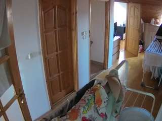 voyeurcam-julmodels-hall-2nd