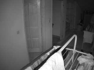 voyeurcam-julmodels-hall-2nd