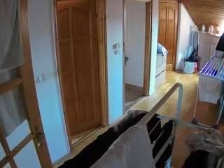 voyeurcam-julmodels-hall-2nd