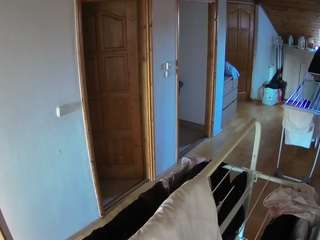 voyeurcam-julmodels-hall-2nd