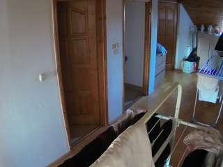 voyeurcam-julmodels-hall-2nd