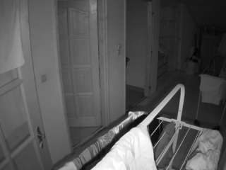 voyeurcam-julmodels-hall-2nd