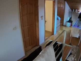 voyeurcam-julmodels-hall-2nd