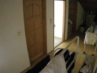 voyeurcam-julmodels-hall-2nd