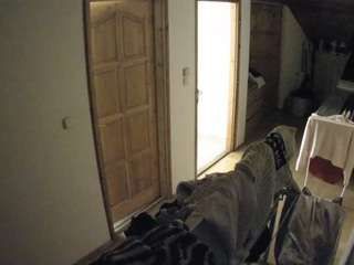 voyeurcam-julmodels-hall-2nd