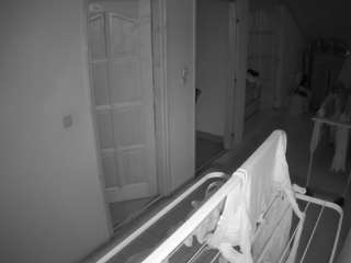 voyeurcam-julmodels-hall-2nd