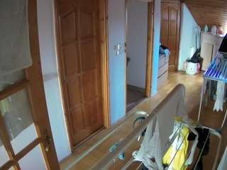 voyeurcam-julmodels-hall-2nd