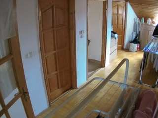 voyeurcam-julmodels-hall-2nd