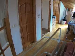 voyeurcam-julmodels-hall-2nd