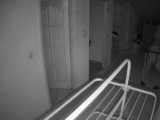 voyeurcam-julmodels-hall-2nd