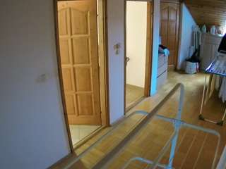 voyeurcam-julmodels-hall-2nd webcam