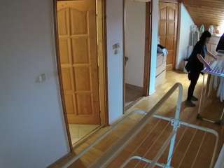 voyeurcam-julmodels-hall-2nd