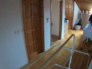 voyeurcam-julmodels-hall-2nd