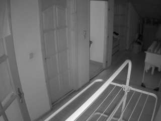 voyeurcam-julmodels-hall-2nd