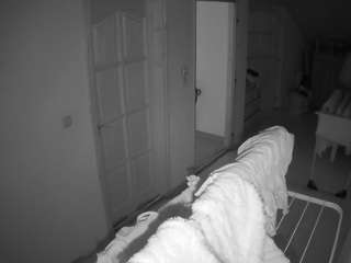 voyeurcam-julmodels-hall-2nd