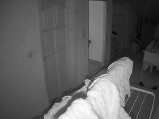 voyeurcam-julmodels-hall-2nd