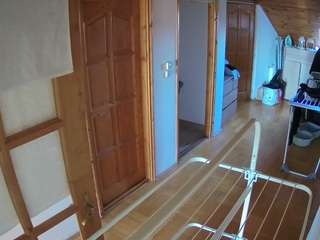 voyeurcam-julmodels-hall-2nd