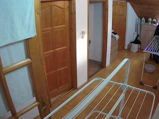 voyeurcam-julmodels-hall-2nd webcam