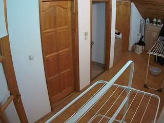 voyeurcam-julmodels-hall-2nd webcam