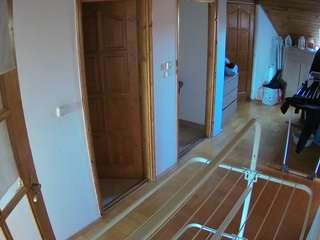 voyeurcam-julmodels-hall-2nd