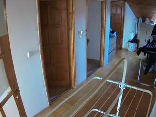 voyeurcam-julmodels-hall-2nd