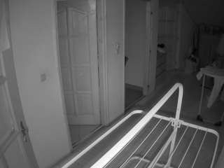 voyeurcam-julmodels-hall-2nd